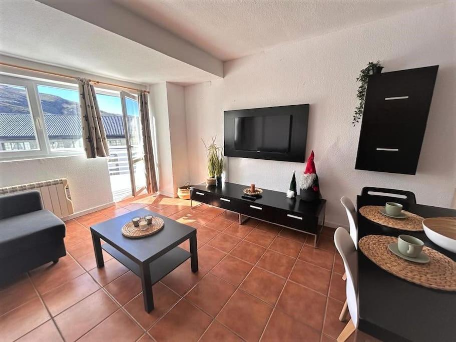 Little Rest Montblanc 6 Pax Personas Wifi Garaje Plaza Pradollano Appartement Monachil Buitenkant foto