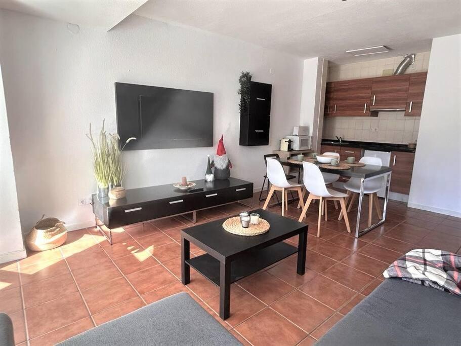 Little Rest Montblanc 6 Pax Personas Wifi Garaje Plaza Pradollano Appartement Monachil Buitenkant foto